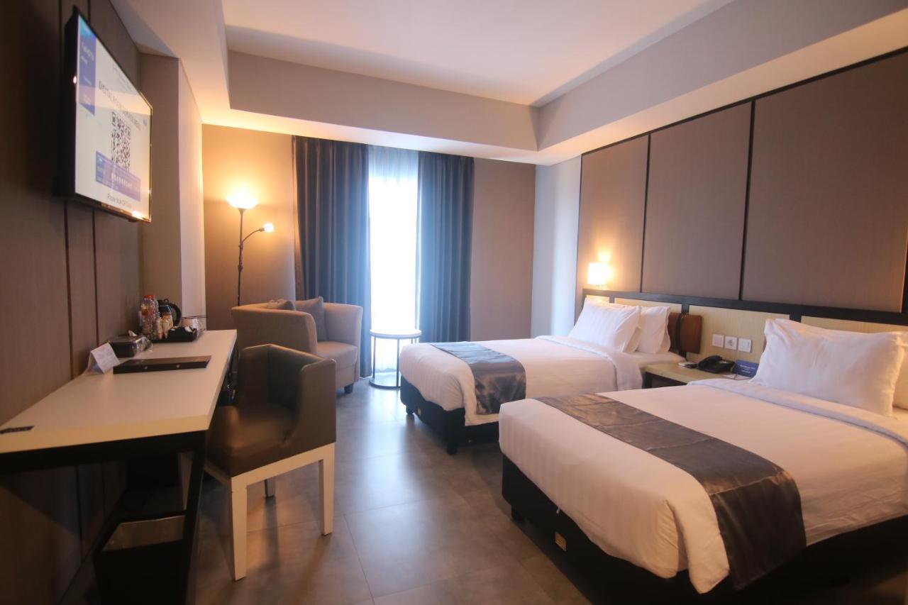 Bess Mansion Hotel Surabaya Wonotjolo Eksteriør billede